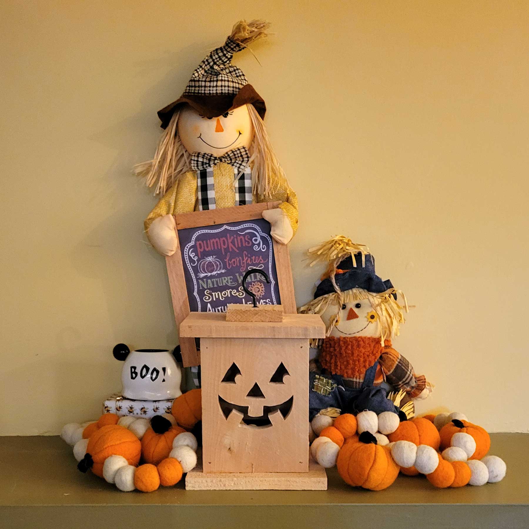 Cedar Jack-o'-Lantern Box - Crocked Eyes