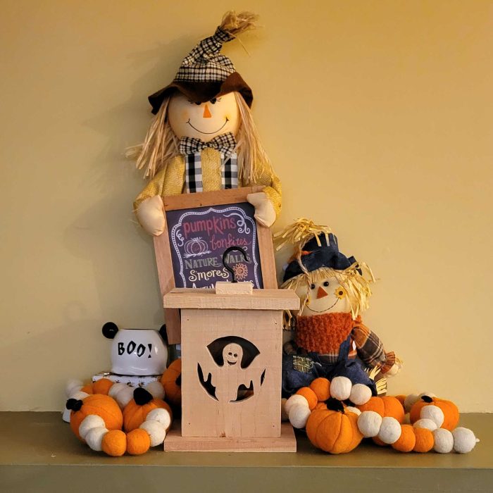 Cedar Jack-o'-Lantern Box - Happy Ghost