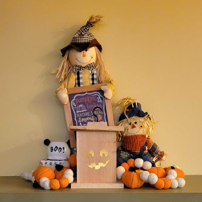 Cedar Jack-o'-Lantern Box - Happy