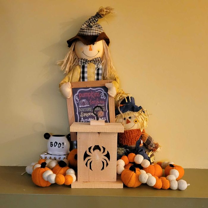 Cedar Jack-o'-Lantern Box - Spider